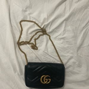 Like new gucci mini crossbody
